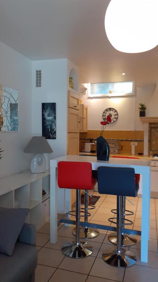 ma petite maison dans..... Maussane-les-Alpilles Extérieur photo